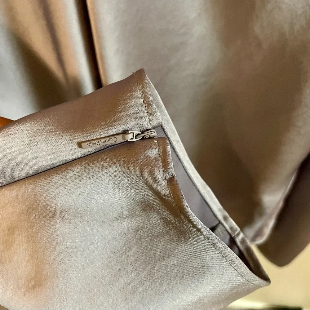 Calvin Klein Silver/Lavender Satin Blouse | Size XL - Picture 7 of 8
